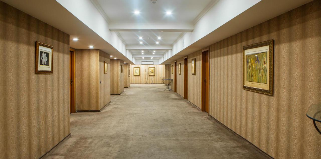 Abu Arena Hall Baku Exterior photo